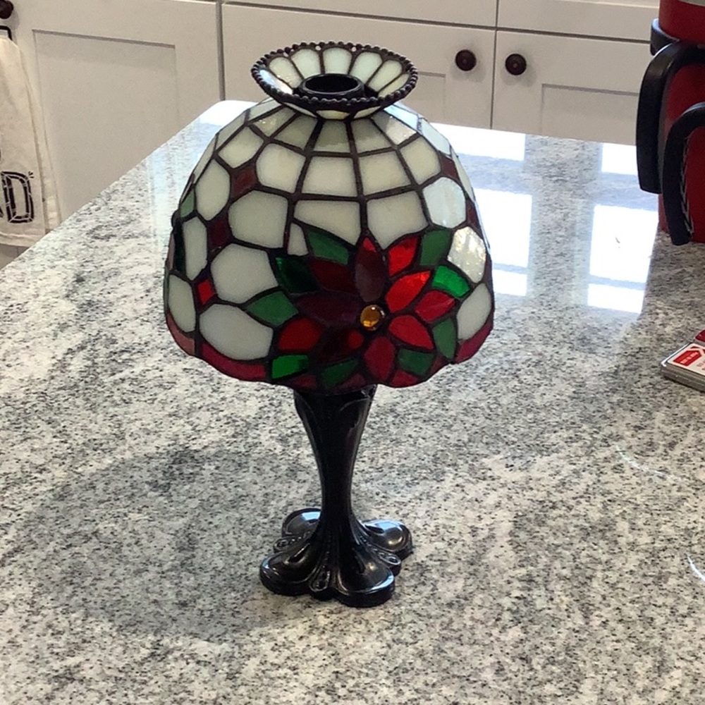 PartyLite candle poinsettia Lamp.  Beautiful!
